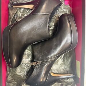 Vince Camuto Black Heeled Boots